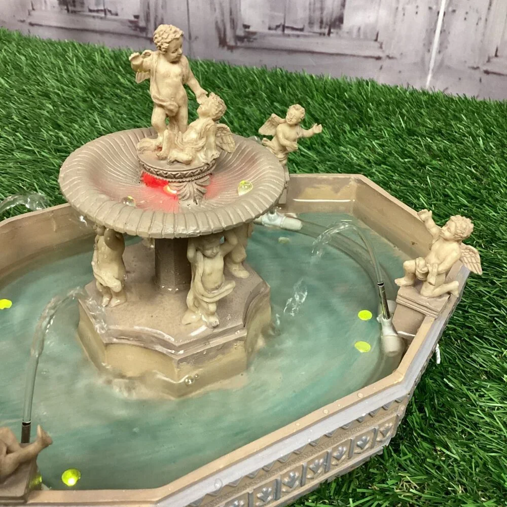 Lemax Lighted Village Square Fountain